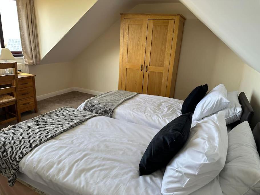 Offa'S Lodge Family Home Quiet Area With Sea Views Prestatyn Exteriér fotografie