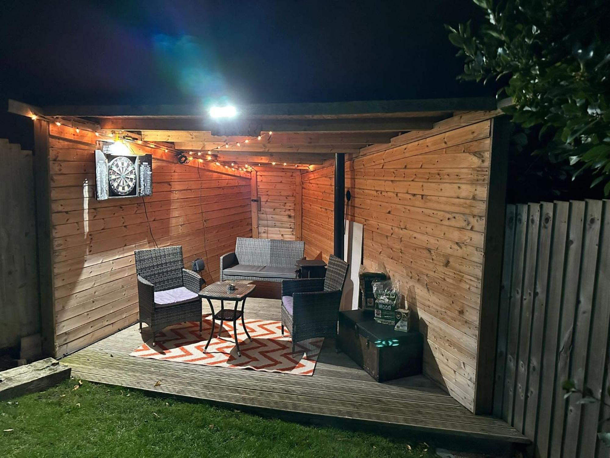 Offa'S Lodge Family Home Quiet Area With Sea Views Prestatyn Exteriér fotografie
