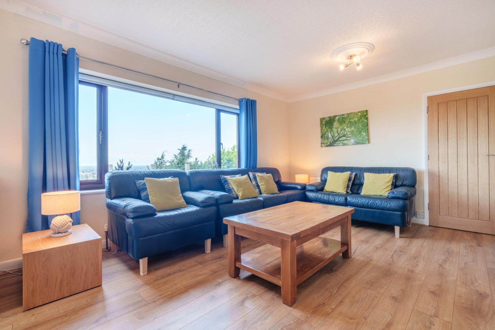 Offa'S Lodge Family Home Quiet Area With Sea Views Prestatyn Exteriér fotografie