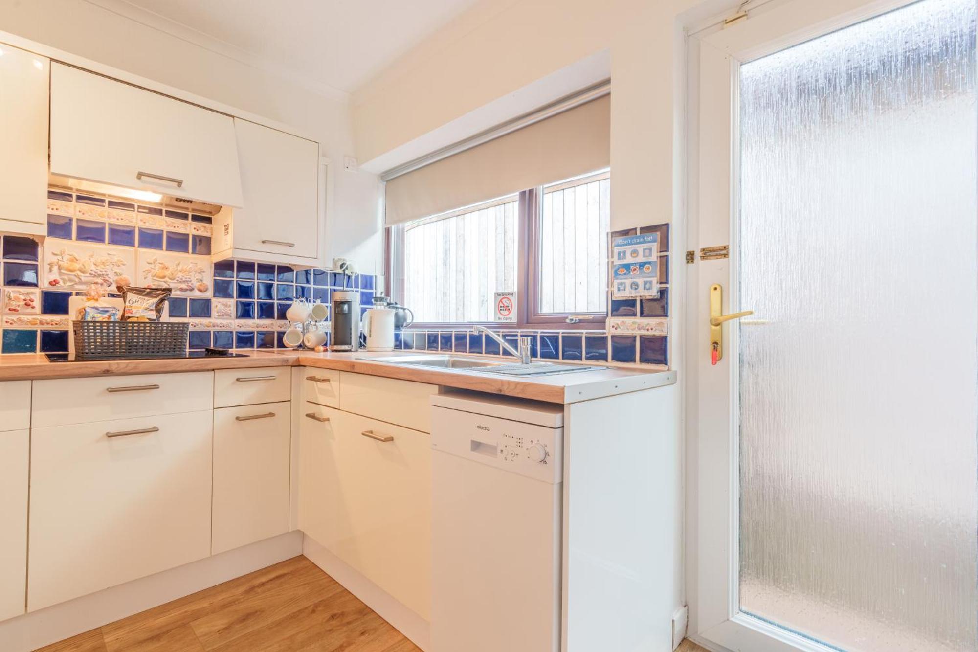 Offa'S Lodge Family Home Quiet Area With Sea Views Prestatyn Exteriér fotografie